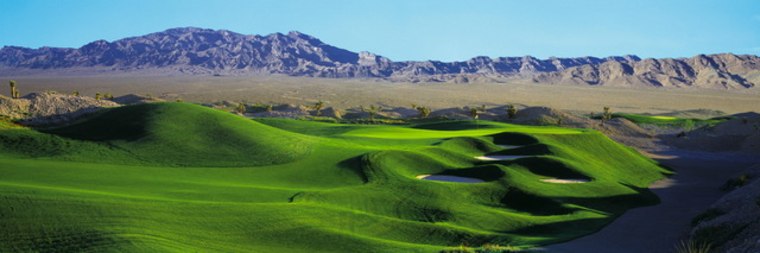 You just might find love at the Las Vegas Paiute Golf Resort this Valentine's Day.